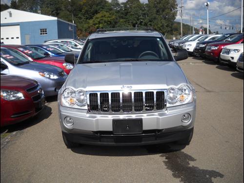Jeep Grand Cherokee 2005 photo 3