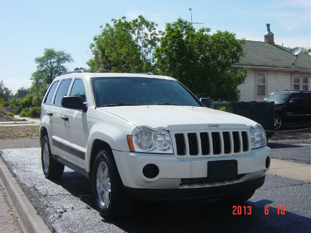 Jeep Grand Cherokee 2005 photo 4