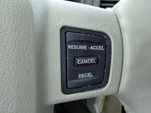 Jeep Grand Cherokee 2005 photo 14