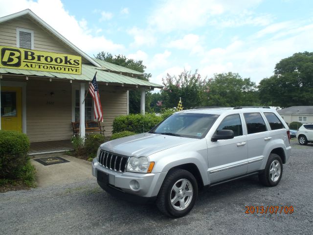 Jeep Grand Cherokee 2005 photo 3
