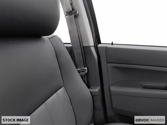 Jeep Grand Cherokee 2005 photo 2