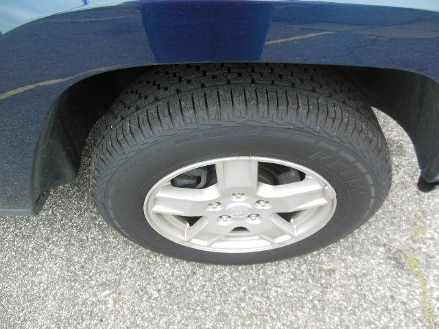 Jeep Grand Cherokee 2005 photo 14