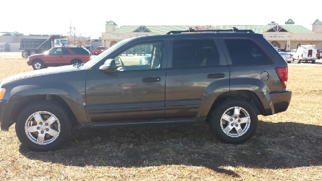 Jeep Grand Cherokee 2005 photo 4