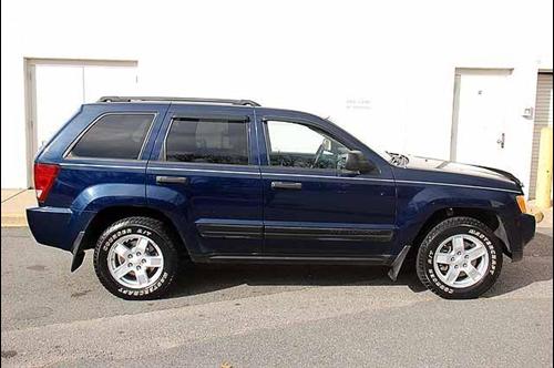 Jeep Grand Cherokee 2005 photo 3