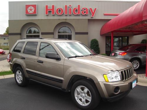 Jeep Grand Cherokee 2005 photo 2
