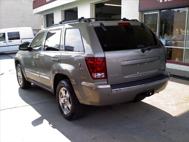 Jeep Grand Cherokee 2005 photo 3