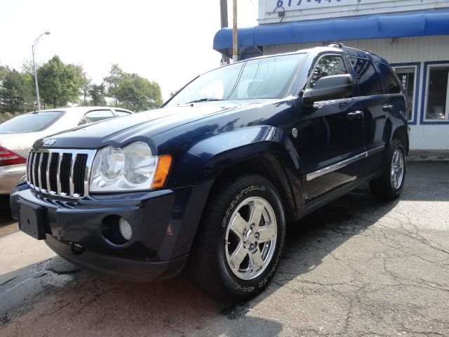 Jeep Grand Cherokee 2005 photo 3