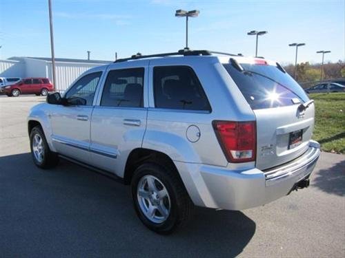 Jeep Grand Cherokee 2005 photo 3