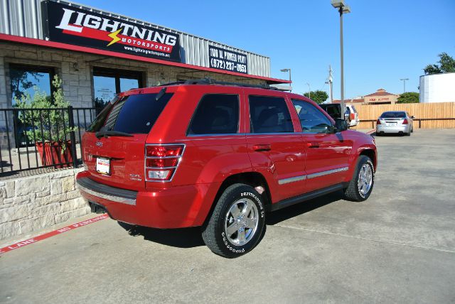 Jeep Grand Cherokee 2005 photo 2
