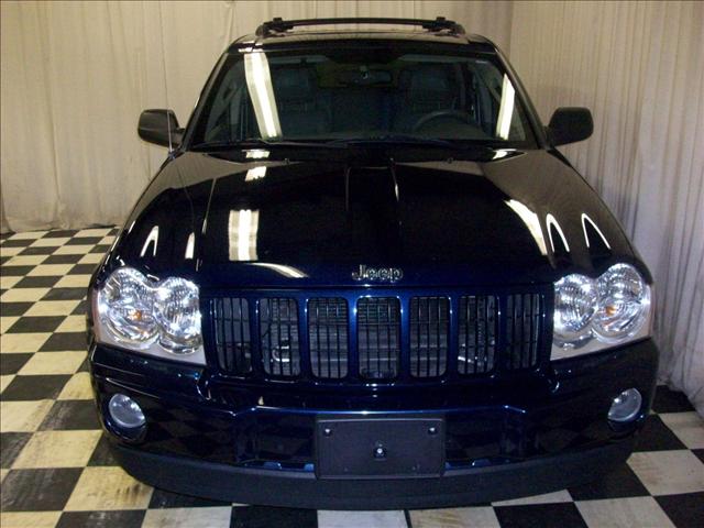 Jeep Grand Cherokee 2005 photo 3