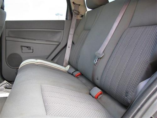 Jeep Grand Cherokee 2005 photo 4