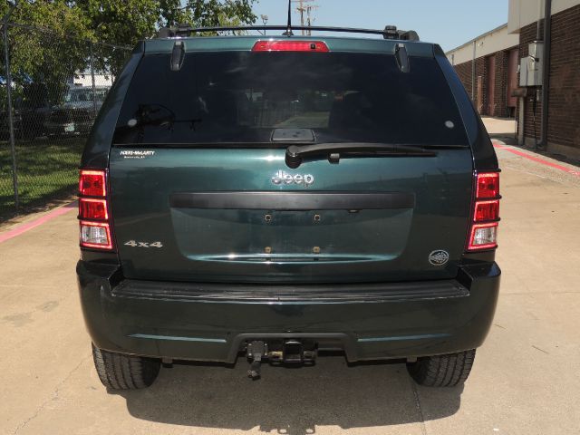 Jeep Grand Cherokee 2005 photo 15
