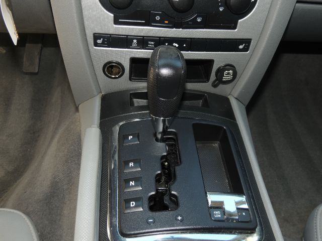 Jeep Grand Cherokee 2005 photo 20