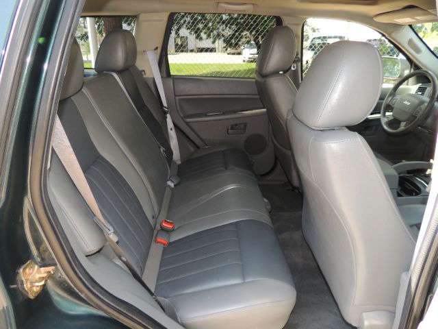 Jeep Grand Cherokee 2005 photo 5