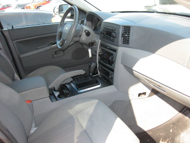 Jeep Grand Cherokee 2005 photo 6