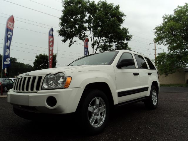 Jeep Grand Cherokee 2005 photo 4
