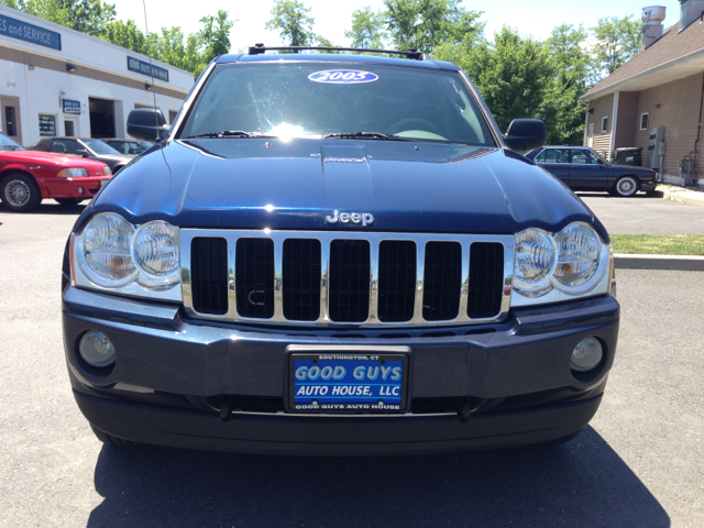 Jeep Grand Cherokee 2005 photo 14