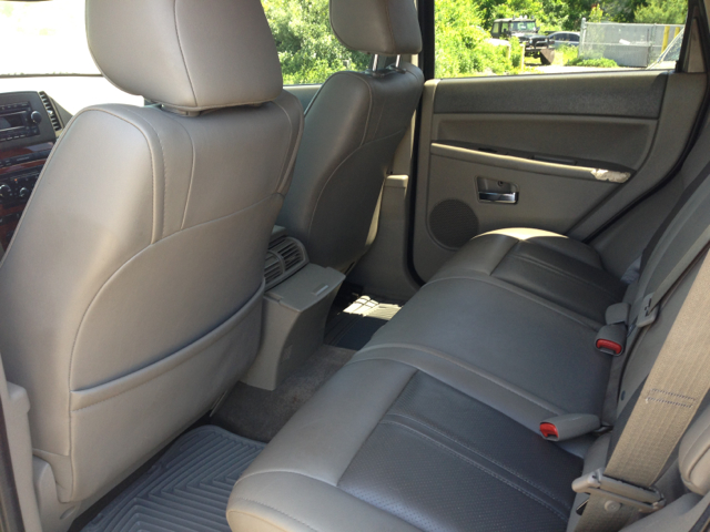 Jeep Grand Cherokee 2005 photo 3