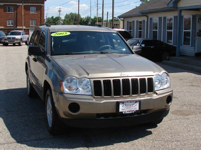 Jeep Grand Cherokee 2005 photo 3