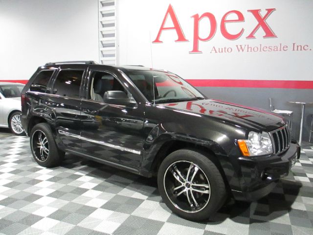 Jeep Grand Cherokee Super SUV