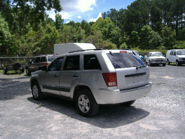 Jeep Grand Cherokee 2005 photo 12