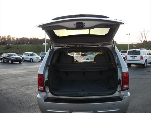 Jeep Grand Cherokee 2005 photo 3