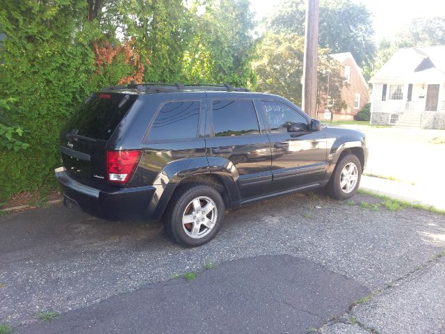 Jeep Grand Cherokee 2005 photo 3