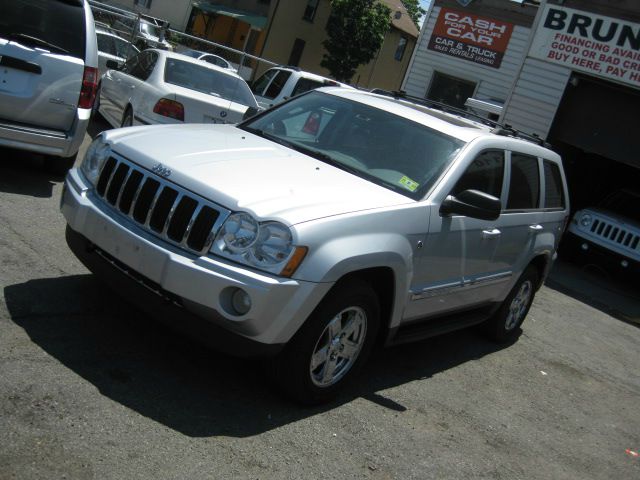 Jeep Grand Cherokee 2005 photo 6