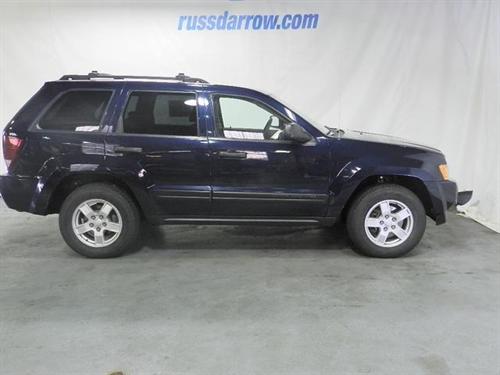 Jeep Grand Cherokee 2005 photo 2