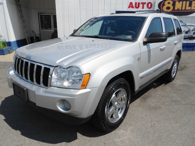 Jeep Grand Cherokee 2005 photo 4