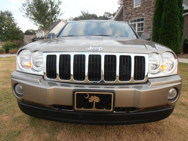Jeep Grand Cherokee 2005 photo 1
