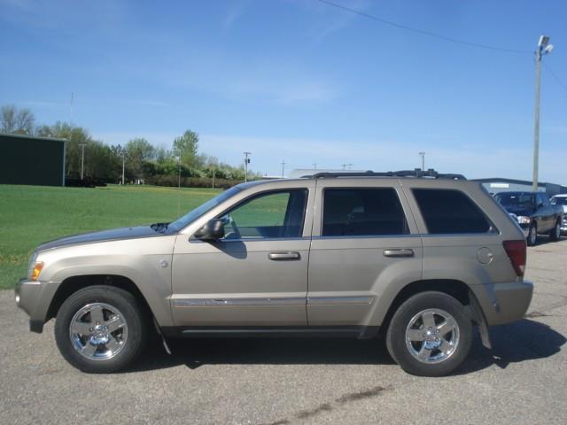 Jeep Grand Cherokee 2005 photo 7
