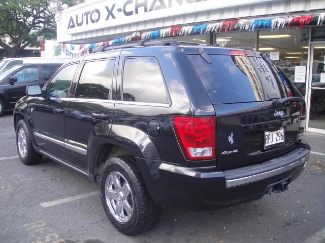 Jeep Grand Cherokee 2005 photo 2