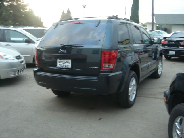 Jeep Grand Cherokee 2005 photo 3