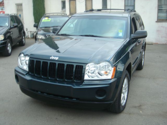 Jeep Grand Cherokee 2005 photo 4