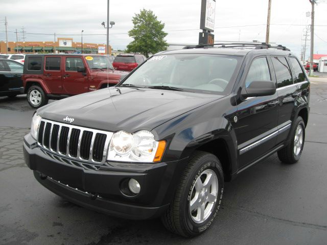 Jeep Grand Cherokee 2005 photo 3