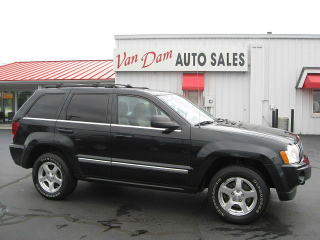 Jeep Grand Cherokee 2005 photo 4