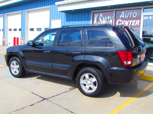 Jeep Grand Cherokee 2005 photo 12