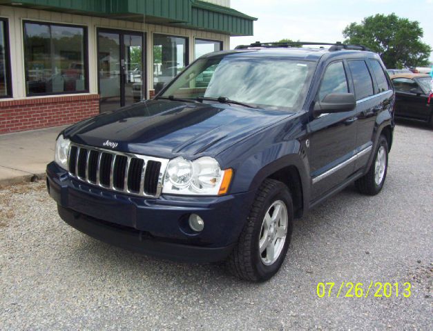 Jeep Grand Cherokee 2005 photo 3