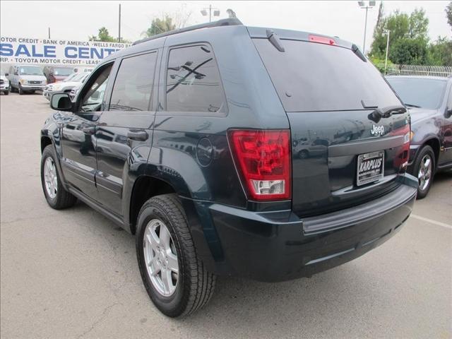 Jeep Grand Cherokee 2005 photo 3