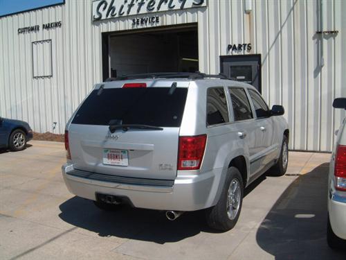Jeep Grand Cherokee 2005 photo 2