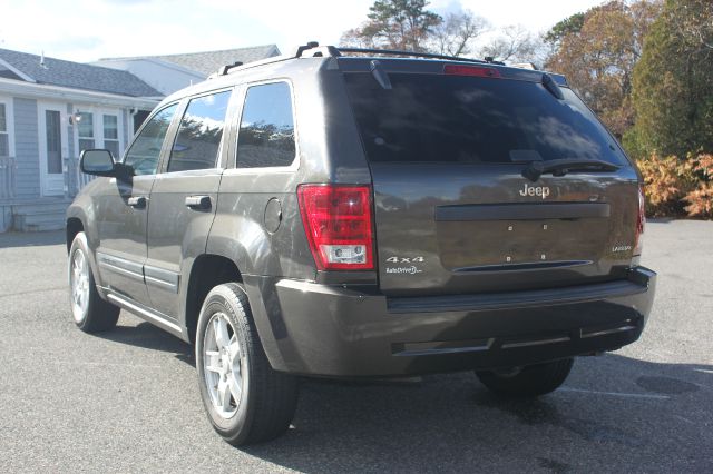 Jeep Grand Cherokee 2005 photo 4