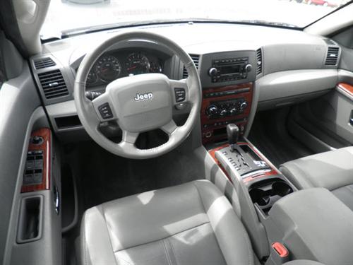 Jeep Grand Cherokee 2005 photo 3