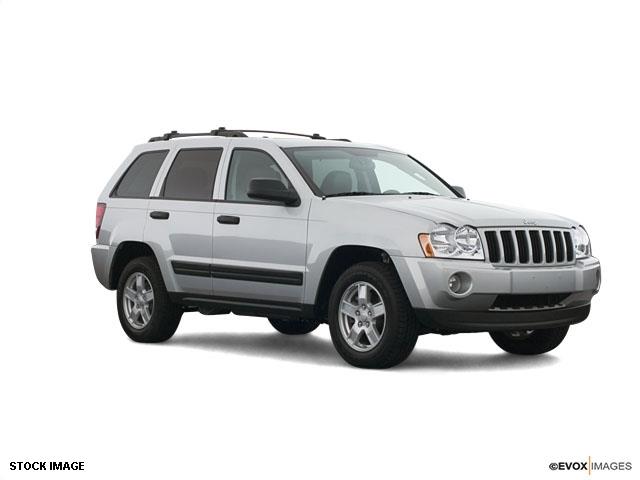 Jeep Grand Cherokee 2005 photo 4
