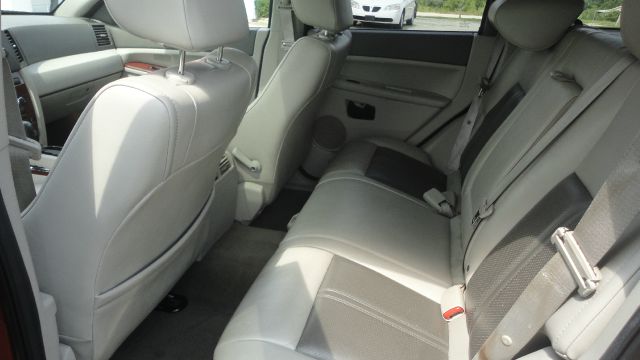 Jeep Grand Cherokee 2005 photo 3