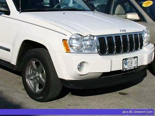 Jeep Grand Cherokee 2005 photo 2