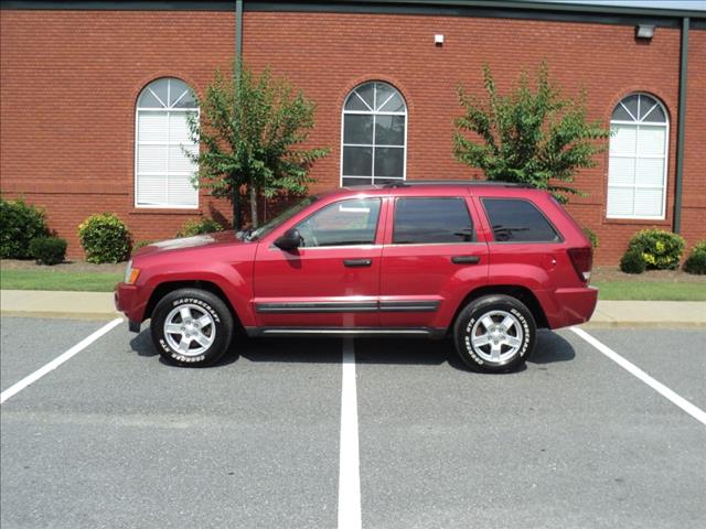 Jeep Grand Cherokee 2005 photo 10
