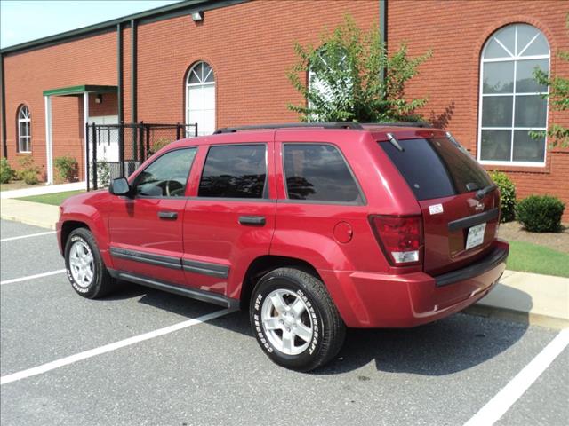 Jeep Grand Cherokee 2005 photo 13