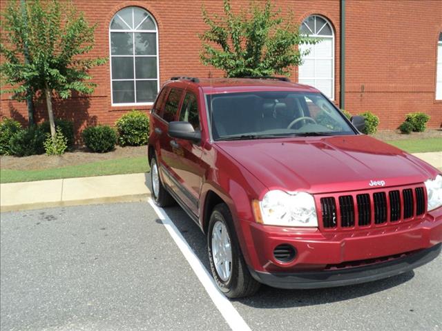 Jeep Grand Cherokee 2005 photo 3