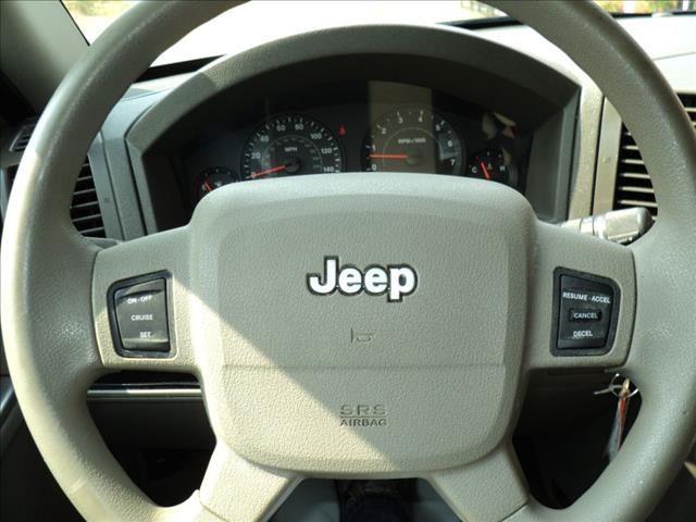 Jeep Grand Cherokee 2005 photo 7